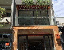 Thi công nhôm kính trọn gói cho nhà ở tại Quận 12 