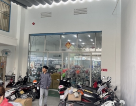 Công trình cửa lùa nhôm kính cho nhà xưởng ở Bình Tân