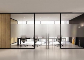 101+ mẫu vách kính ngăn phòng cho văn phòng hiện đại